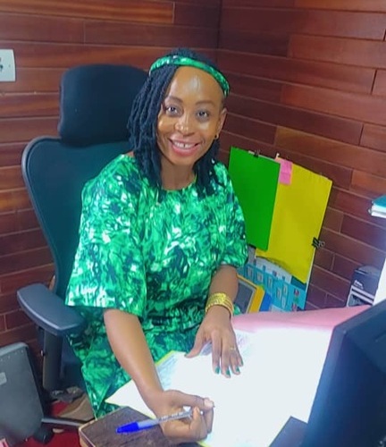 Mme ETHE MADOLA DORETTE SOPHIE épouse MBENDA